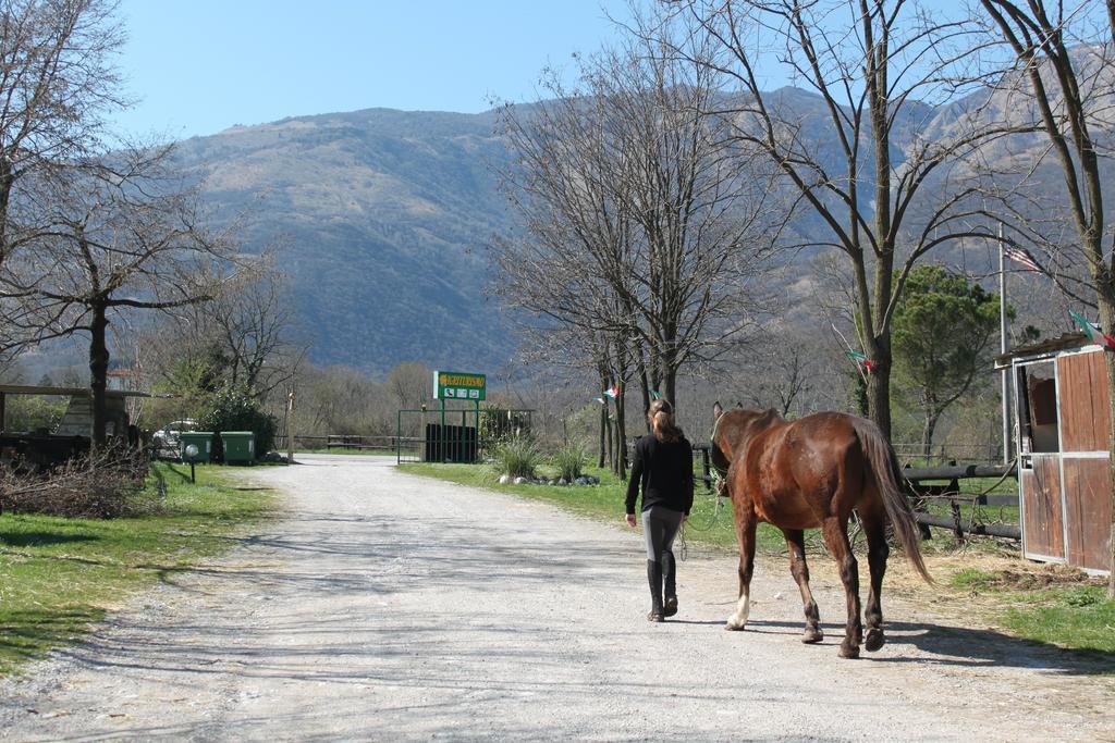 Agriturismo Al Ranch Castello dʼAviano Extérieur photo